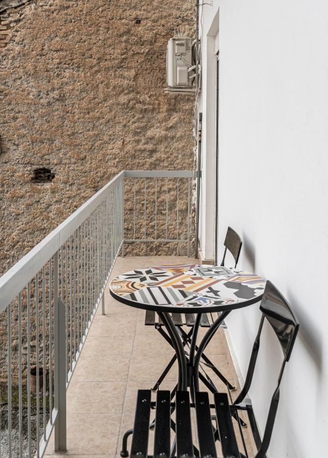 Spacious 2Bd Apt Next To Metro Athen Exterior foto
