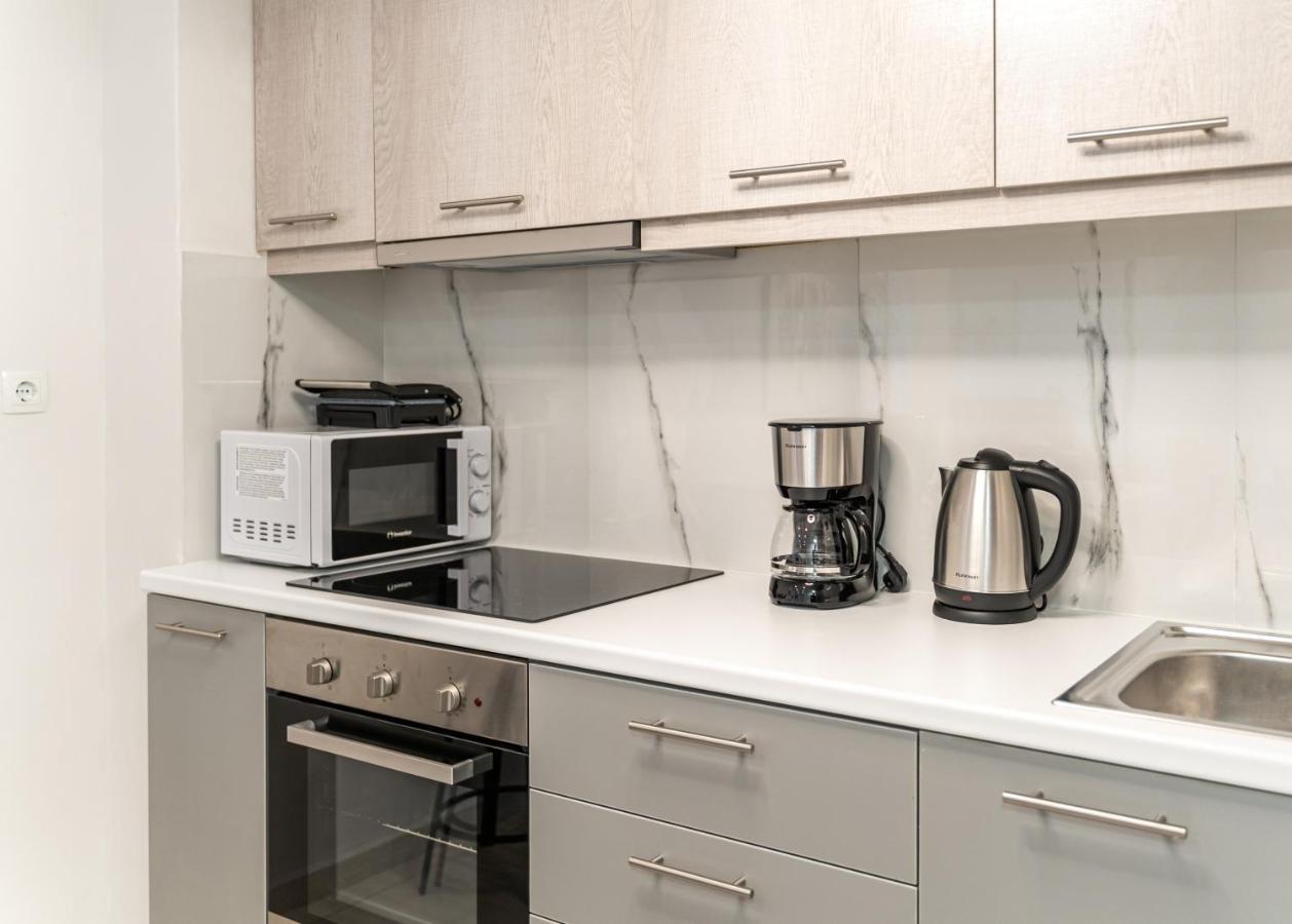 Spacious 2Bd Apt Next To Metro Athen Exterior foto